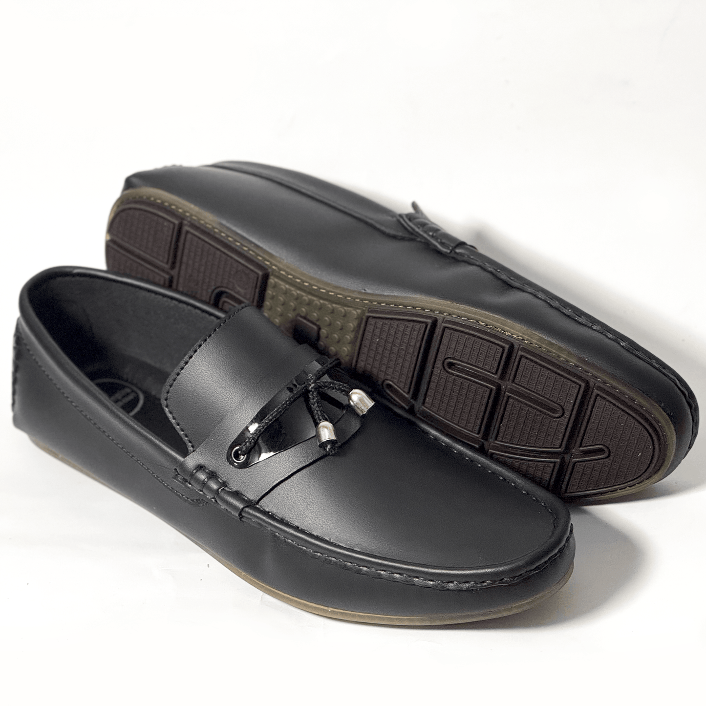 3126 BLK Tussle Loafer